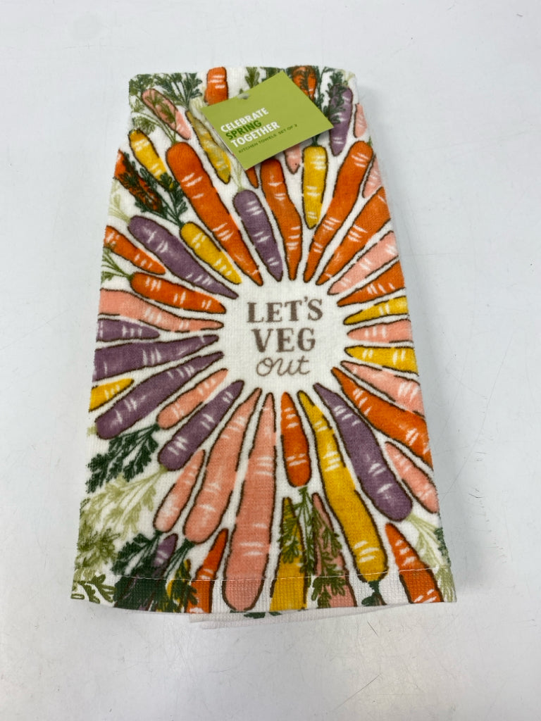 NWT Vegetables Tea Towel
