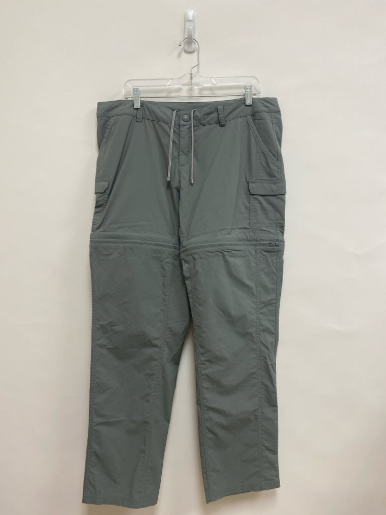 North Face  SIZE  16 Gray Zip Offs Plus Size Pants