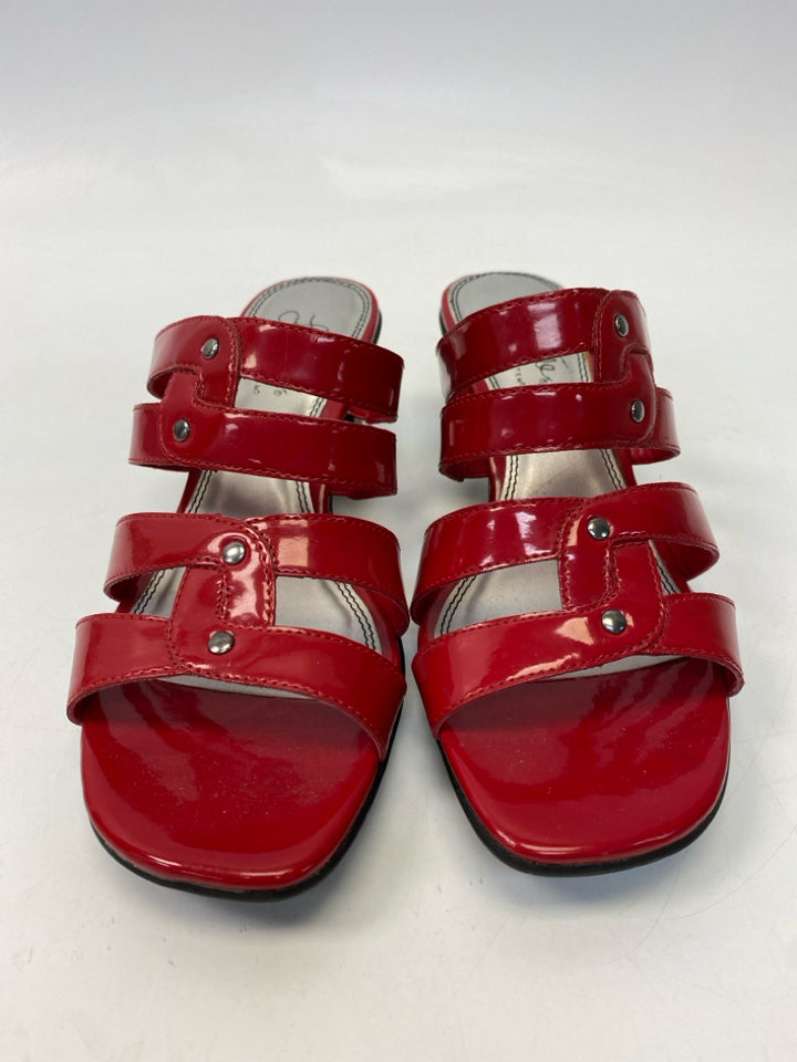 Life Stride  Size 8 Red Patent Sandals