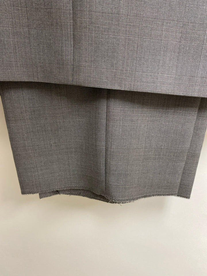 NWT Michael Kors Size 42R Gray Men&