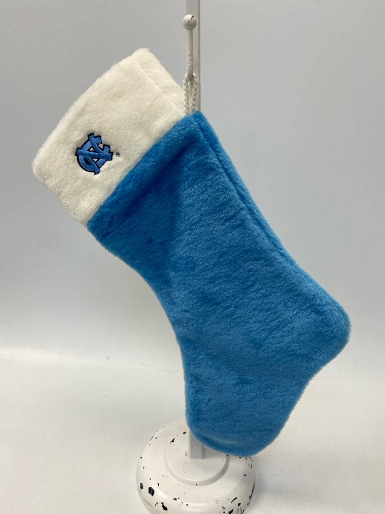 Blue White UNC Christmas