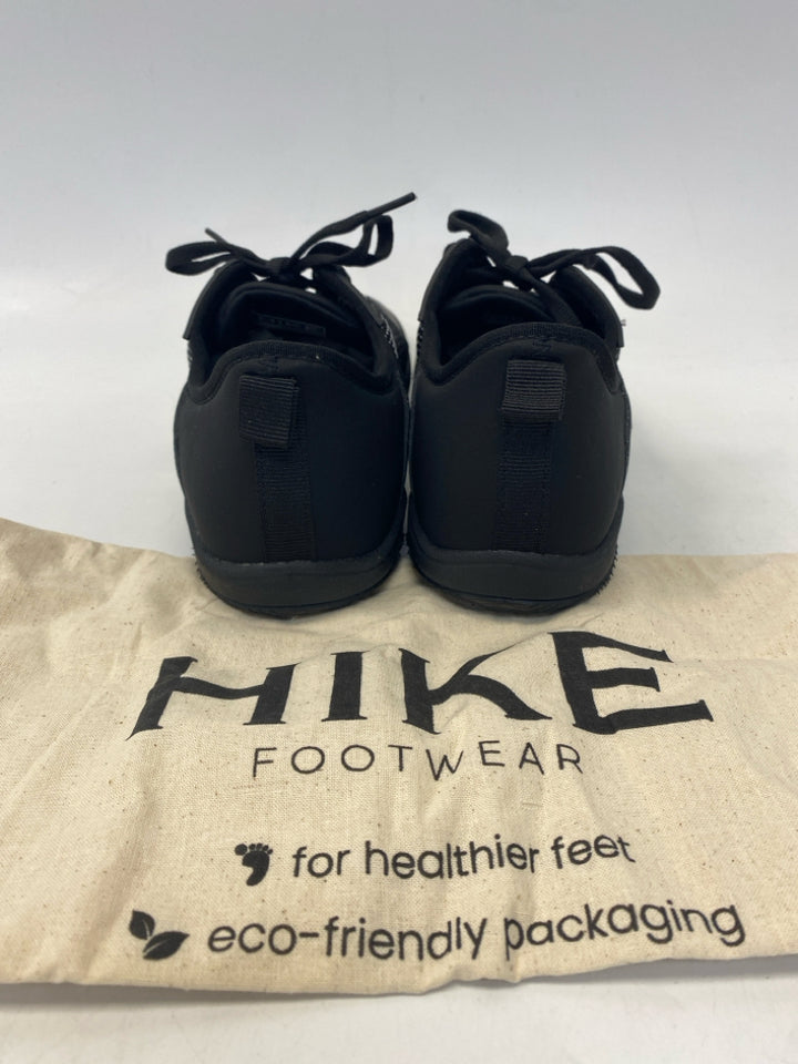 NWT Hike Footwear EU Shoe Size 40 US Shoe Size Black Lace-up Sneakers