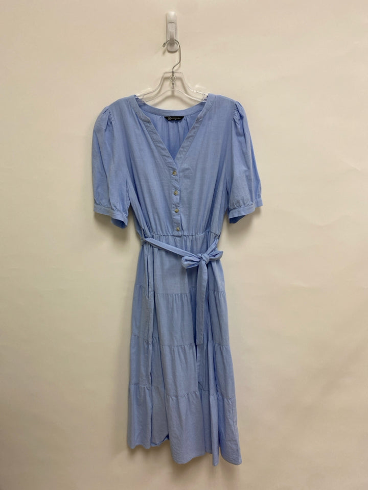 pretty garden Size XL Powder Blue Texture Tiered Ladies Dress