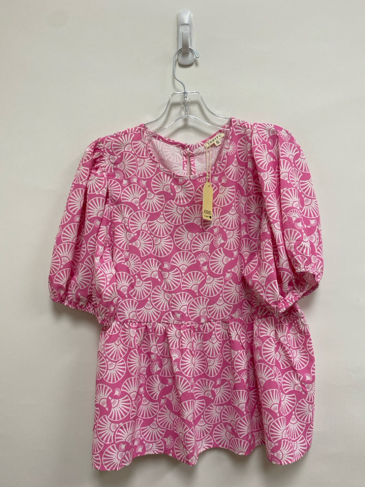 NWT Jodifl Size M Pink White Fan Puff Sleeve Ladies Top
