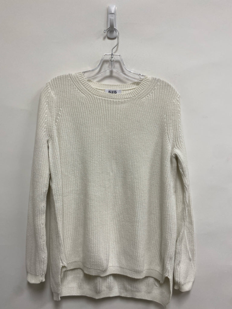 525 America Sweater Size XS White Cotton Ladies Sweater