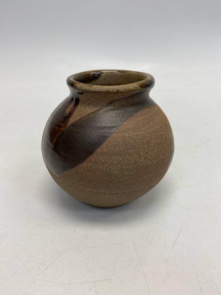Brown Pottery
