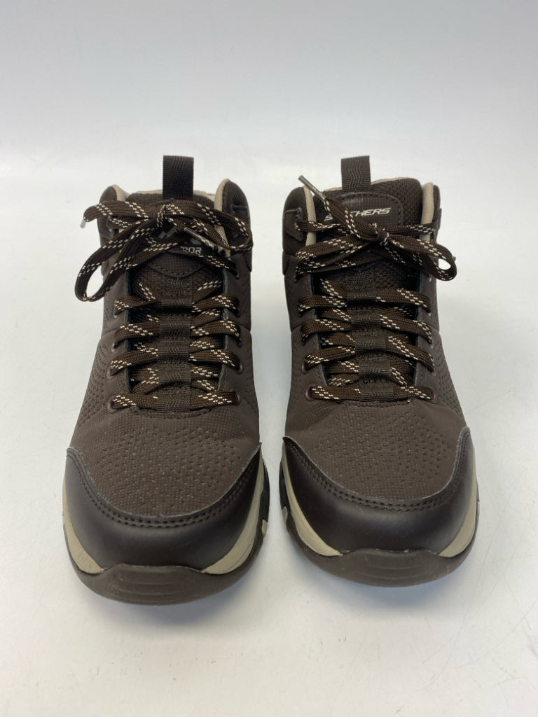 Skechers US Shoe Size 7.5 Dark Brown Lace-up Sneakers