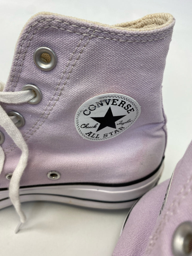 Converse  Size 6 Lavender White Lace-up Sneakers