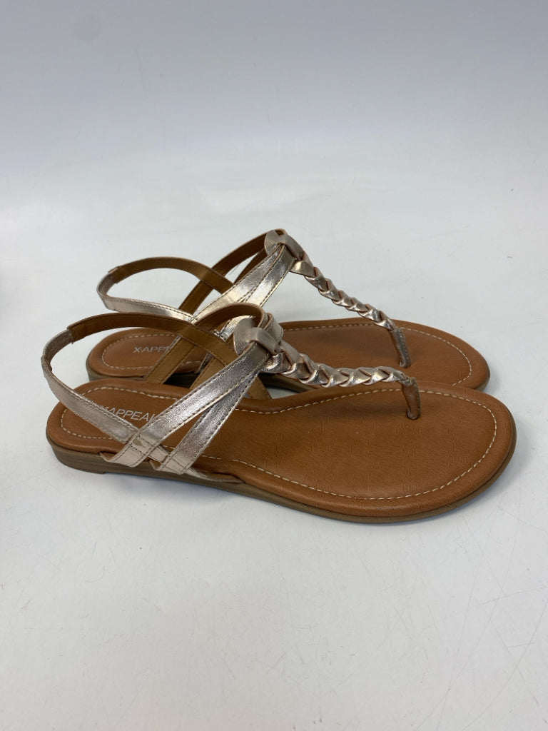Size 9.5 Gold Flats