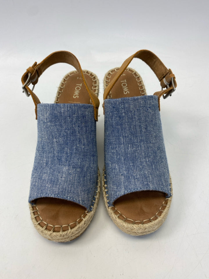 Toms  Size 7.5 Blue Sandals