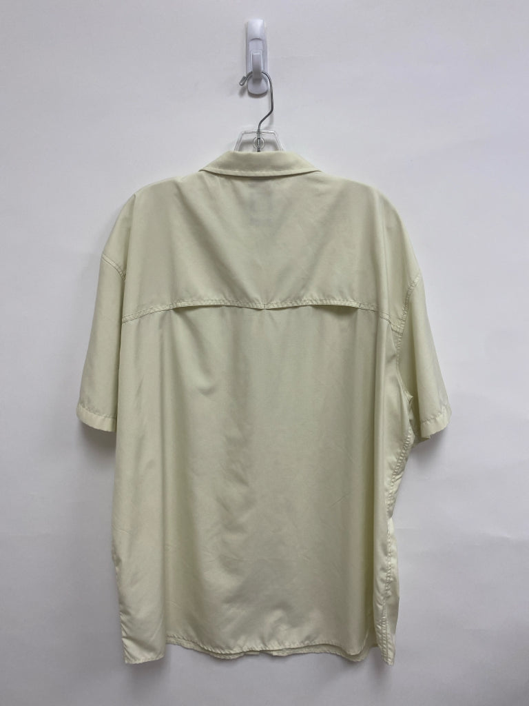 PrAna Size XXL Cream Button Up Men&