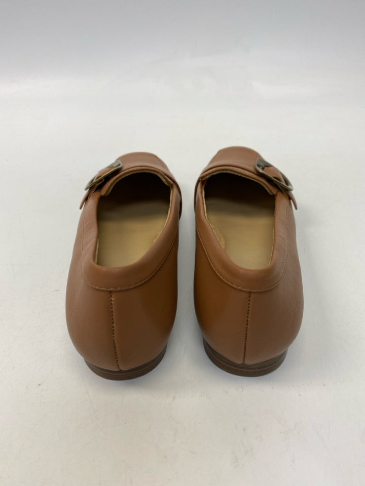 NWOT Naturalizer  Size 7.5 Brown Buckle(s) Flats