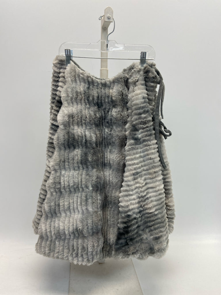 Gray Faux Fur Christmas