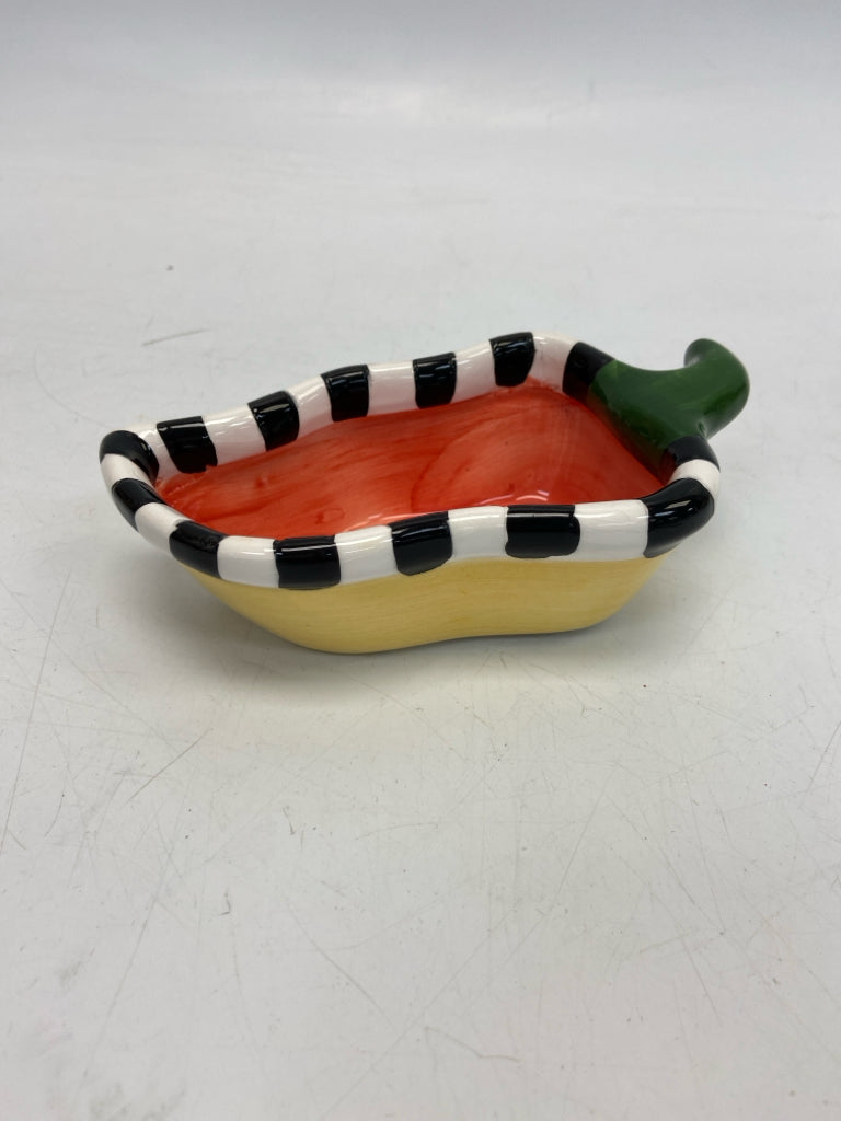 Red White/Black Bowl(s)