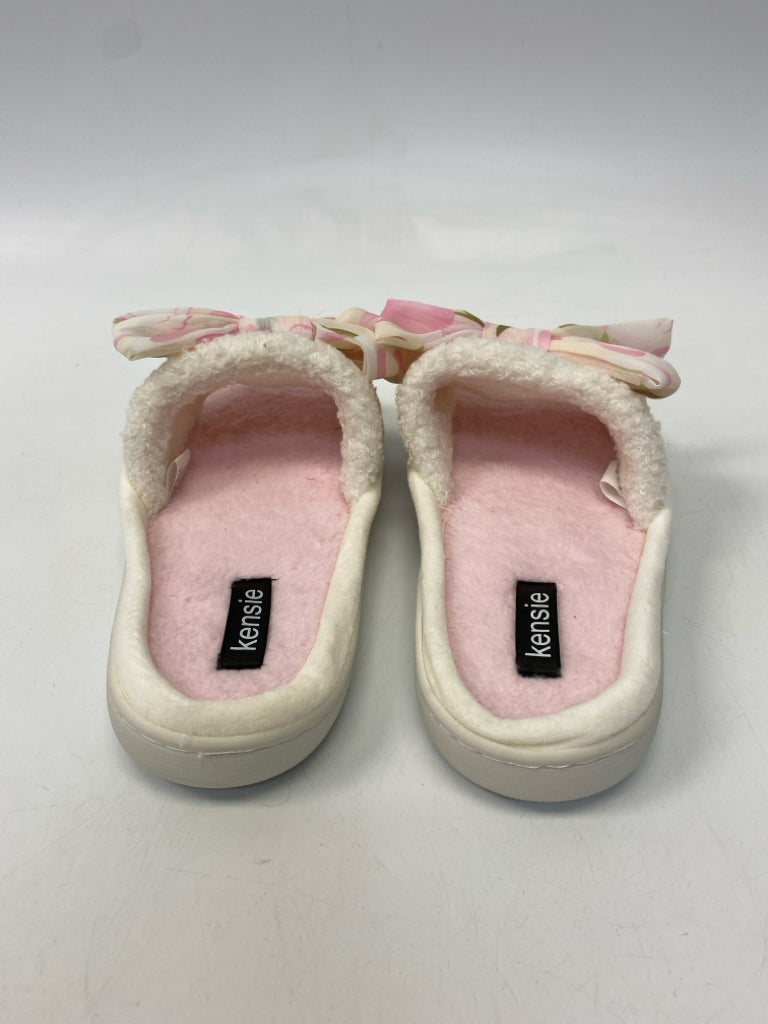 Kensie  Size 6/7 Cream Pink Bow(s) Slippers