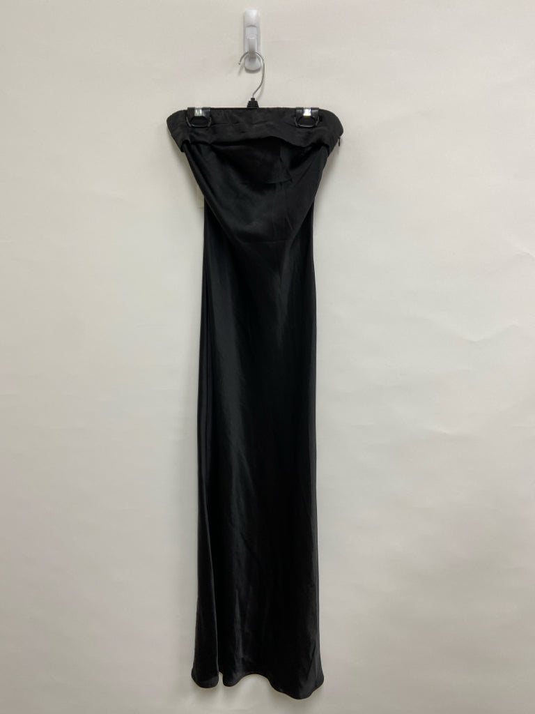 NWT Size XS Black Strapless Ladies Dress