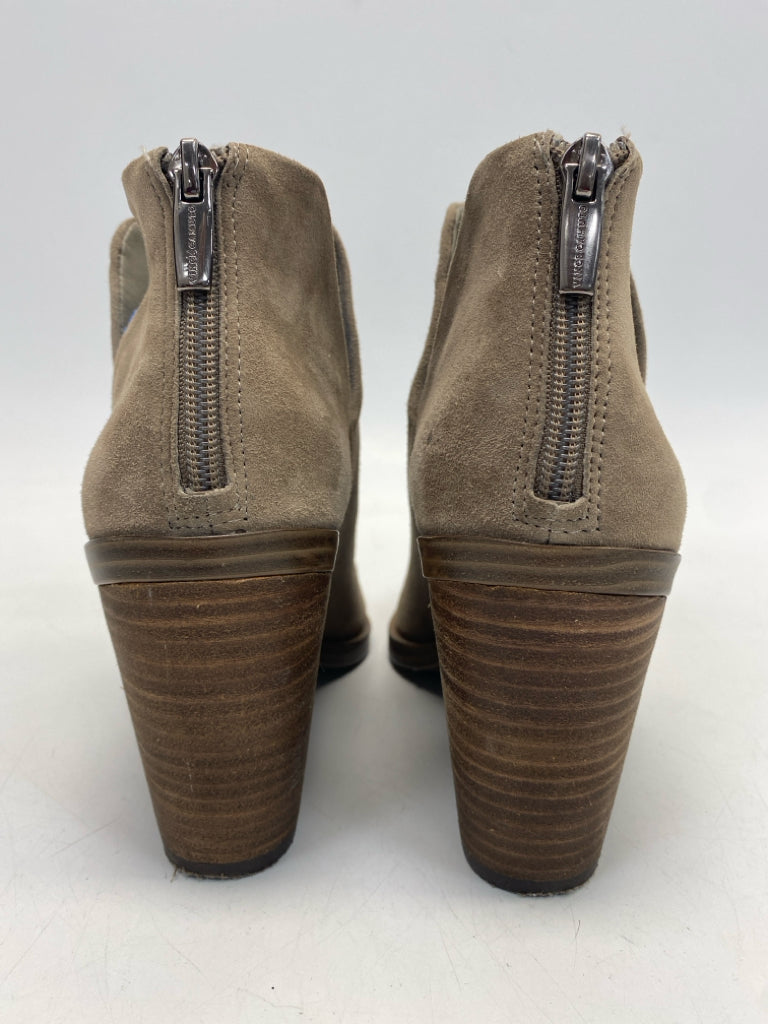 VINCE CAMUTO US Shoe Size 9 Brown Boots