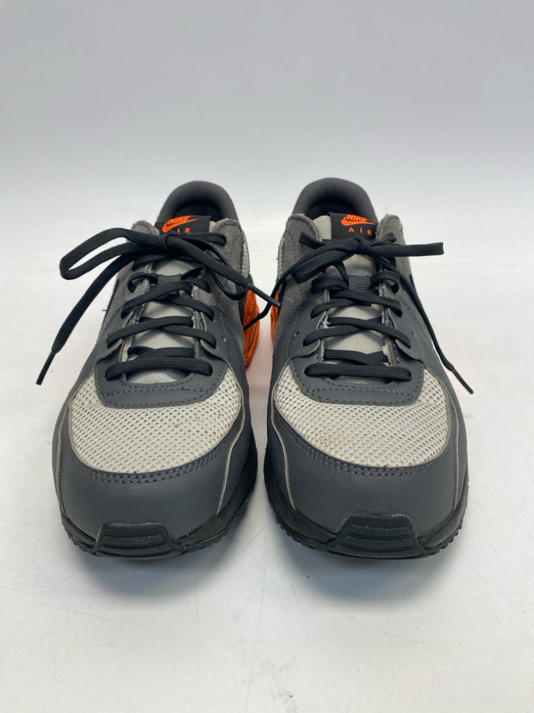 Nike Size 8.5 Gray Orange Lace-Up Men&
