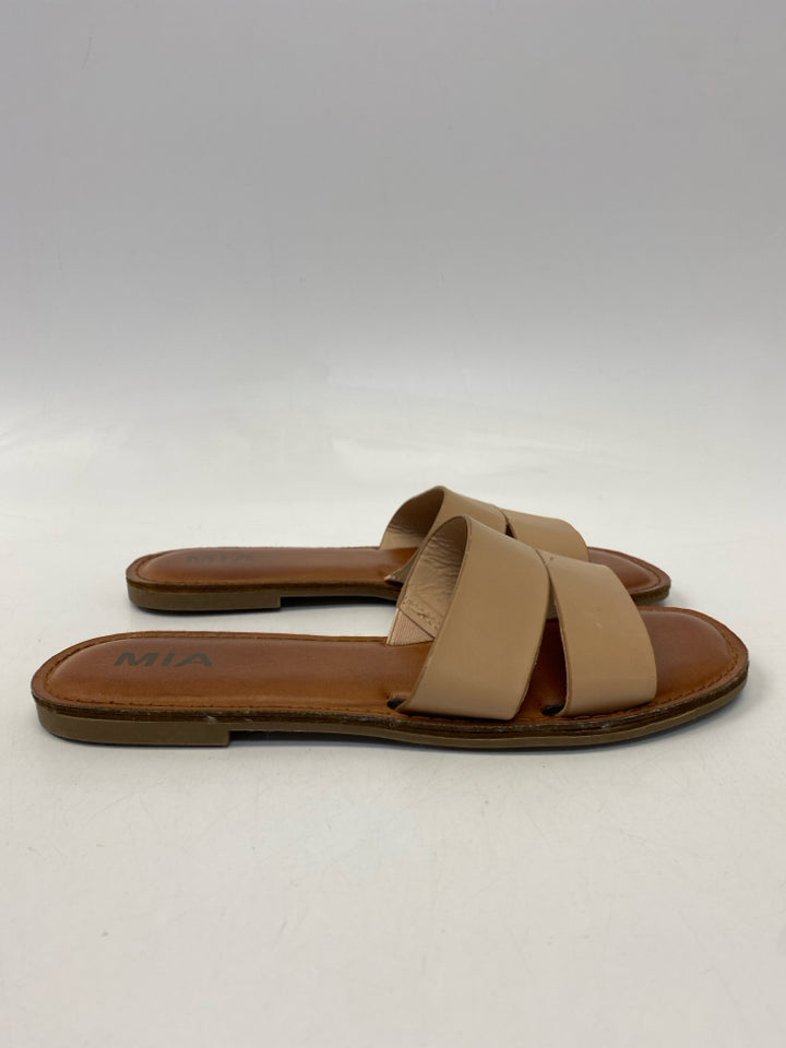 Mia  Size 8 Brown Sandals