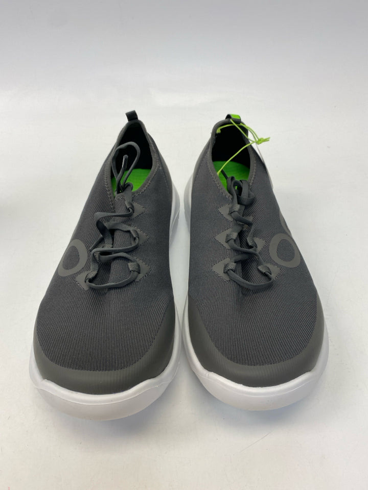NWT Oofos Size 12 Gray Lace-Up Men&