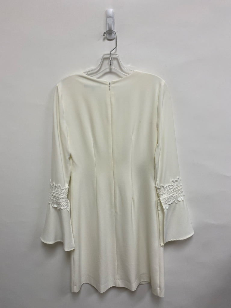 Antonio Melani Size 2 White Lace Bell Sleeves Ladies Dress