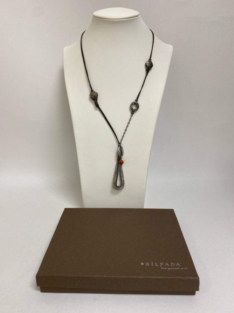Silver Orange/Brown Hammered Necklace