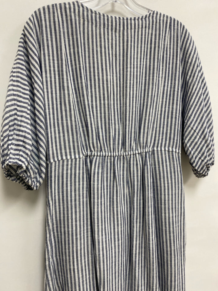 NWT Max Studio Size M Navy White Striped Puff Sleeve Ladies Dress