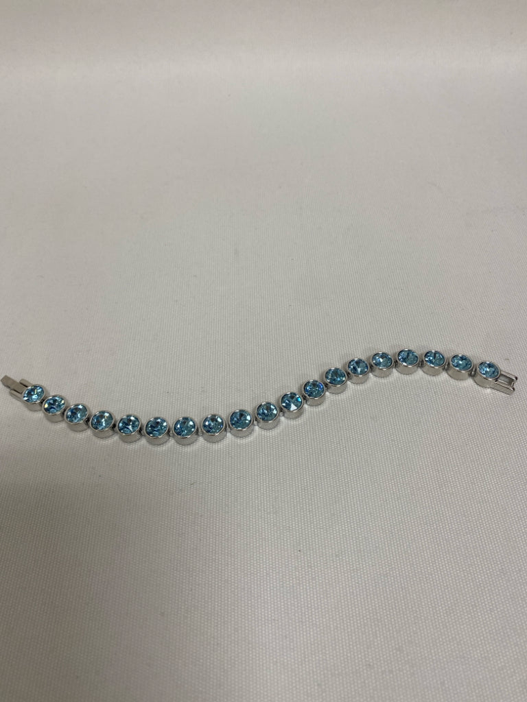NEW/BOX Silver Color Blue Crystal Bracelet