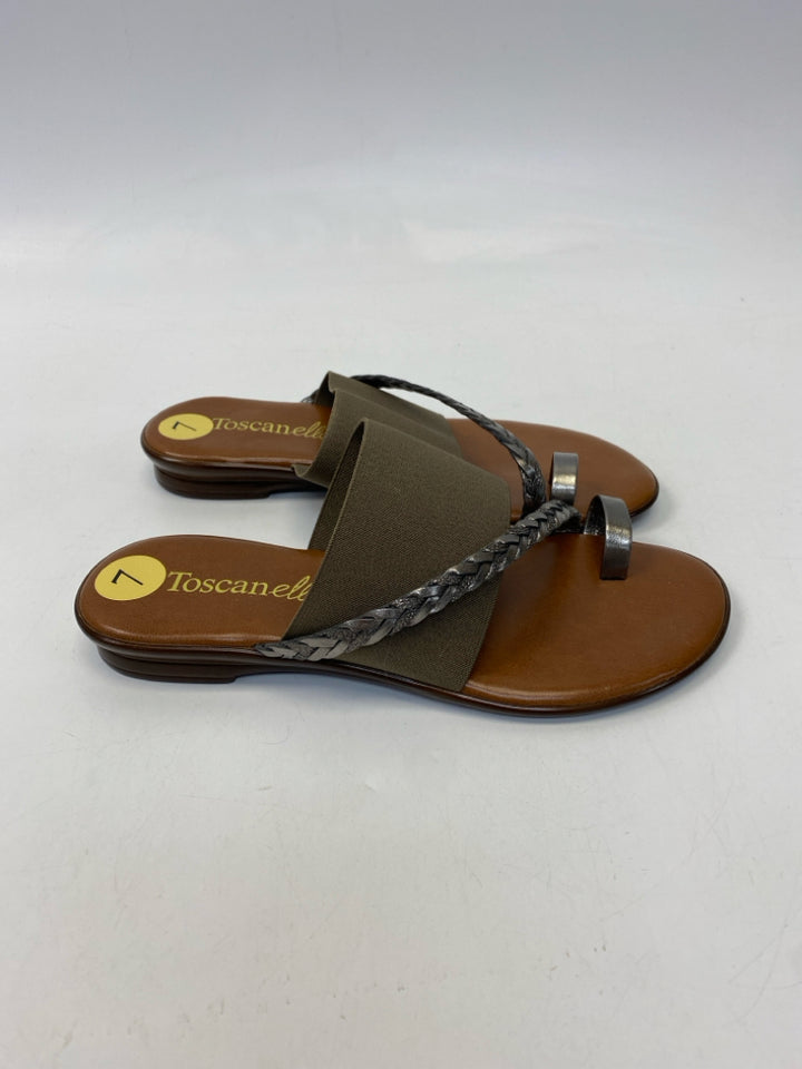Size 7 Brown Silver Sandals