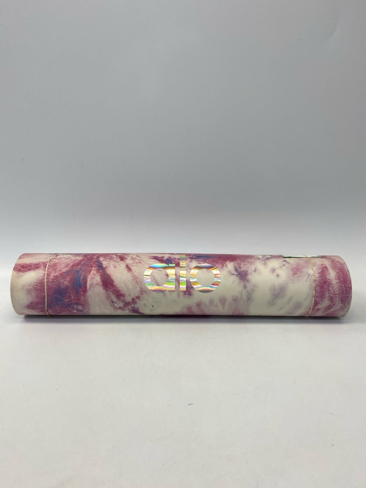 alo Pink White/Blue Tie Dye Yoga Mat