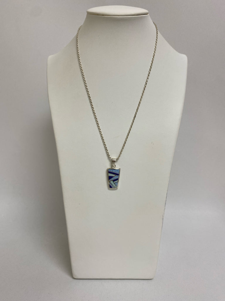 NWT Silver Navy/Blue Shapes Necklace
