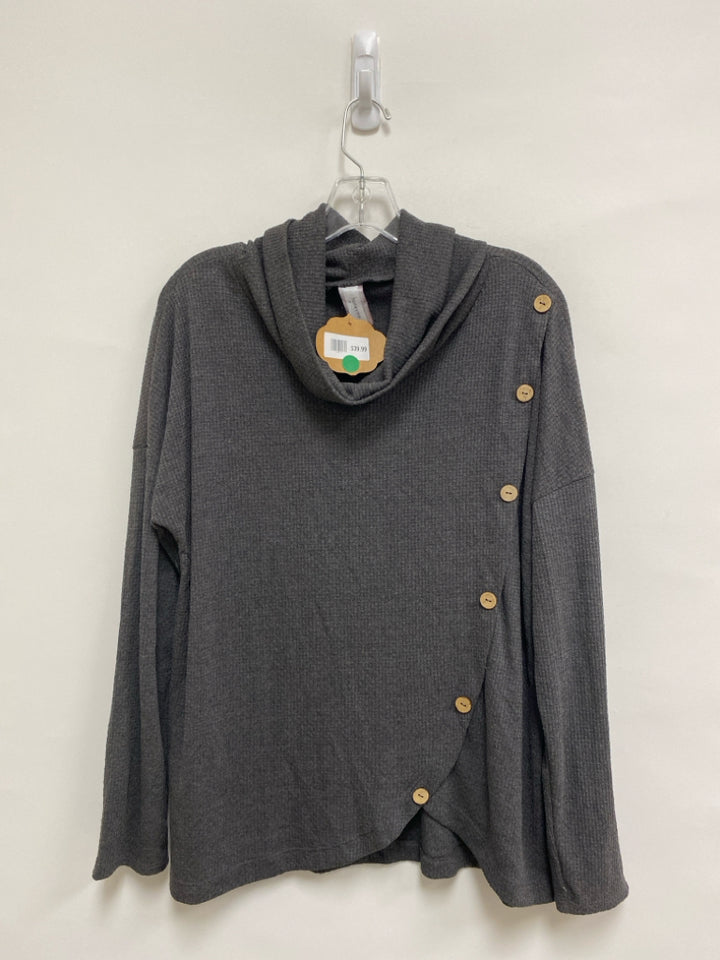 NWT honeyme Size M Gray Cowl Neck Ladies Top