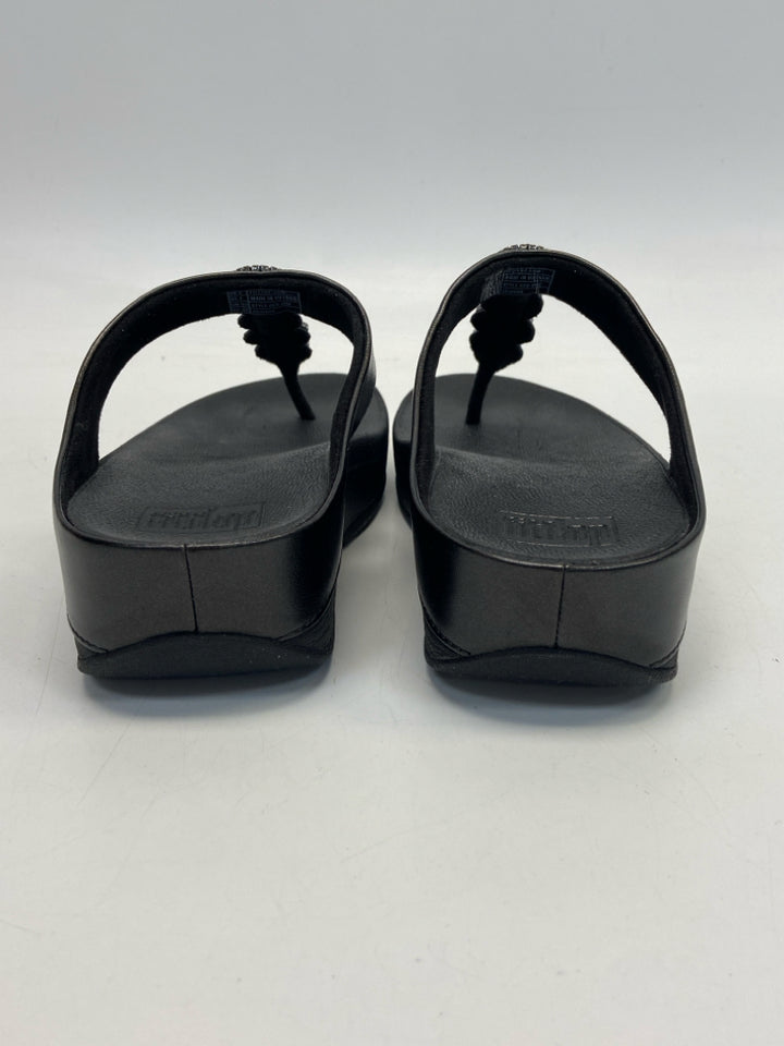 NWOT Fit Flop  Size 6 Black Rhinestone(s) Sandals