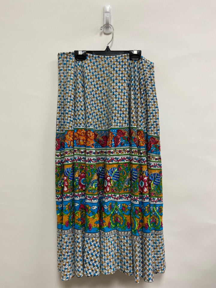 Chaudry Size S White Blue/Multi Flowers Ladies Skirt