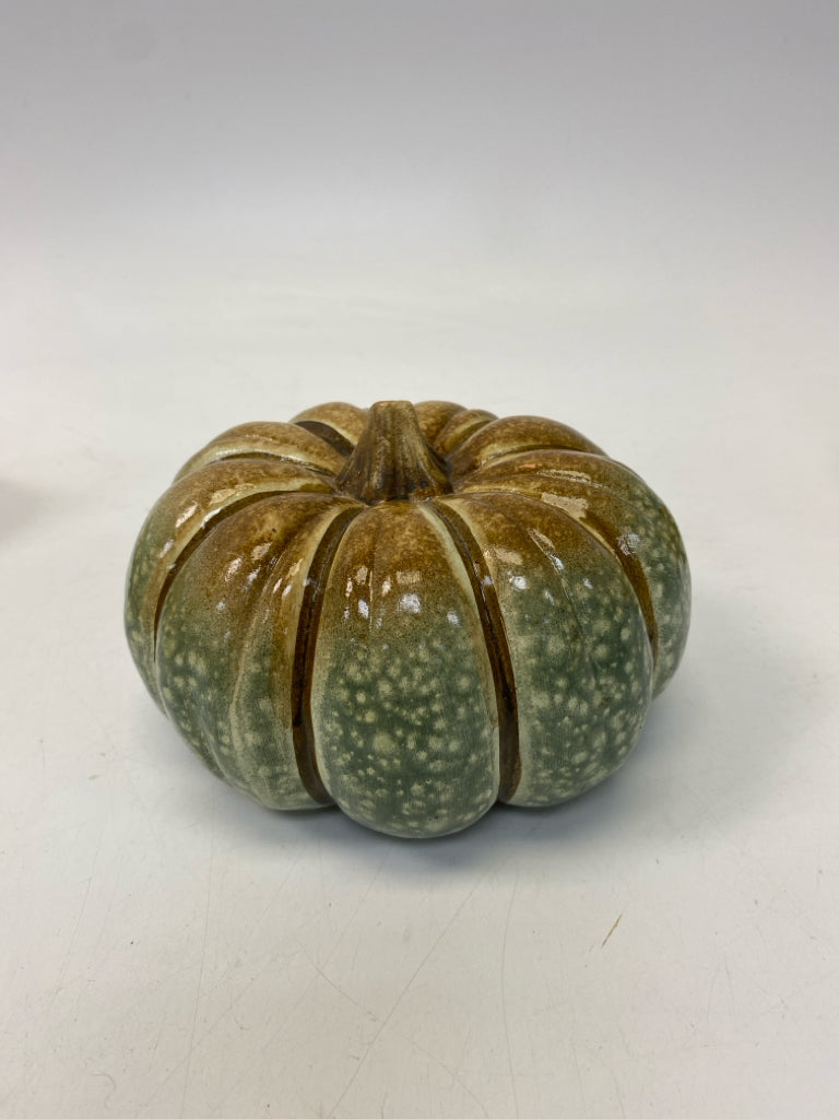 Green Brown Speckles Fall