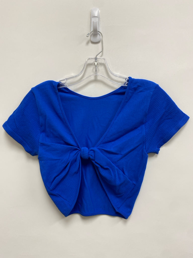 NWT Buckle Size M Royal Blue Ribbed Cropped Ladies Top