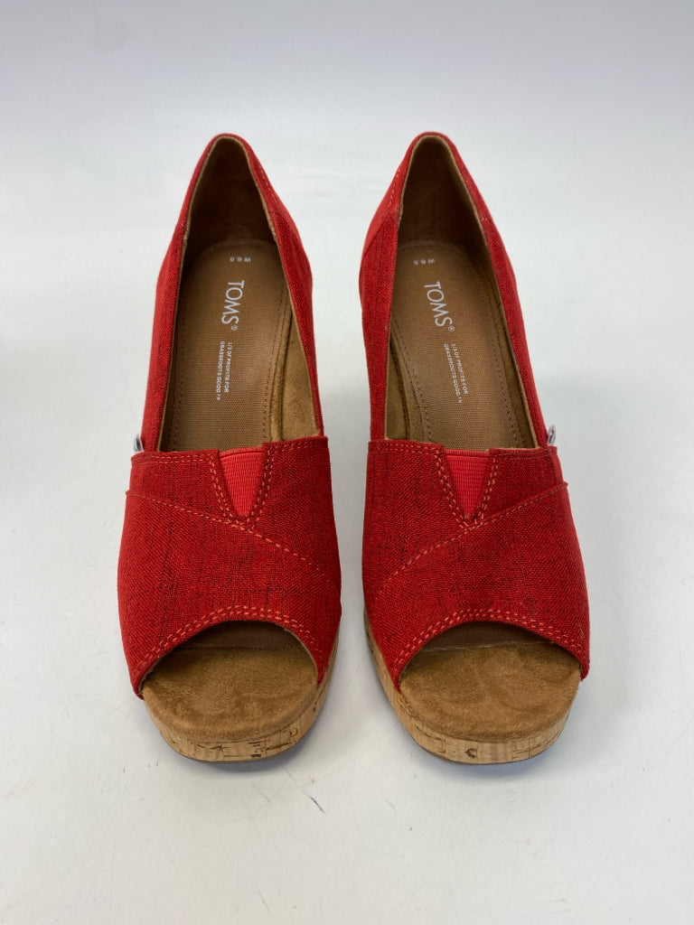 Toms  Size 6.5 Red Sandals
