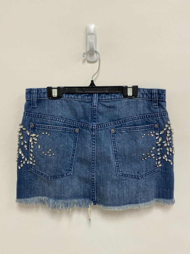 Free People Size 4 Denim Rhinestone Ladies Skirt