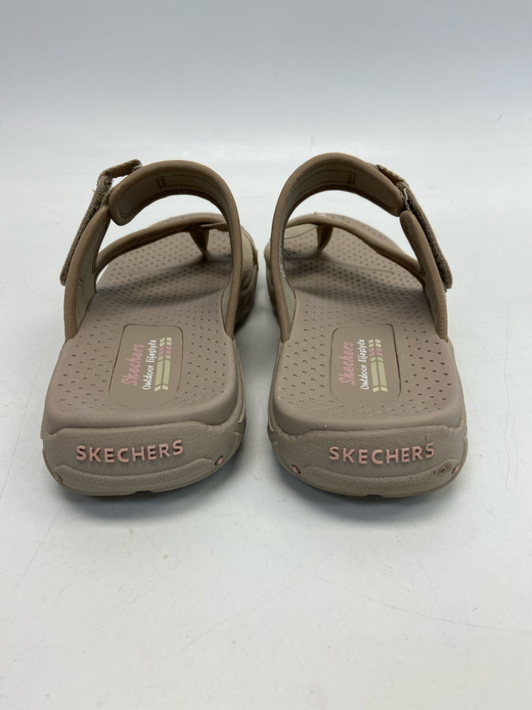 Skechers  Size 9 Tan Pink Sandals