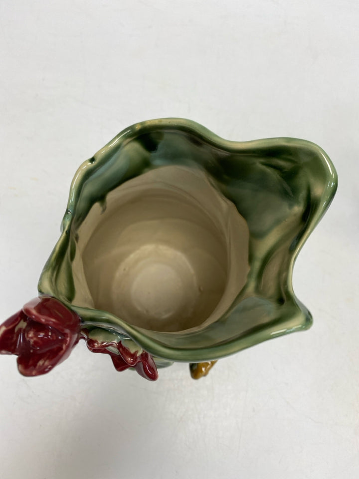 Green Red Frog Vase