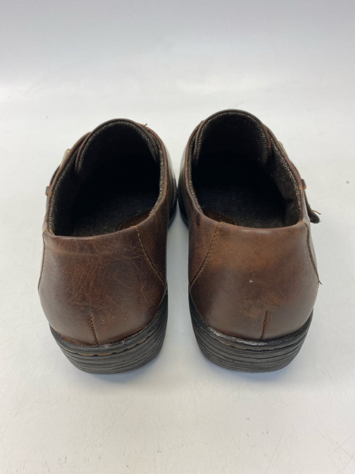 NWOT b.o.c. US Shoe Size 9 Brown Flats