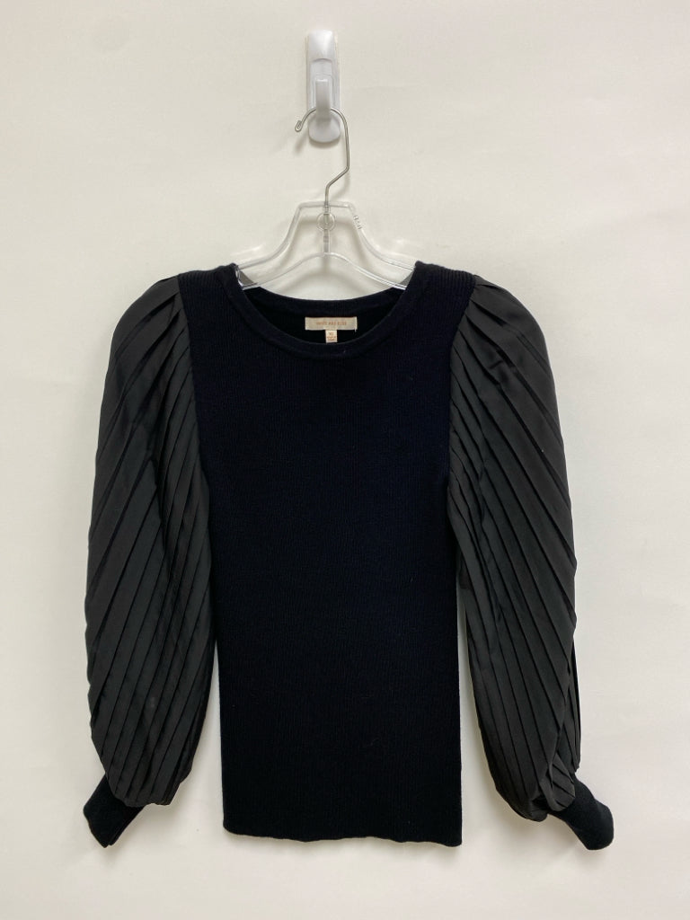 Skies Are Blue Size XS Black Ladies Sweater