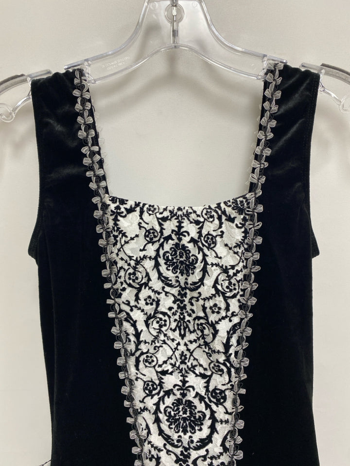 SIZE 18/20 Black/White Sleeveless Tulle Girl&