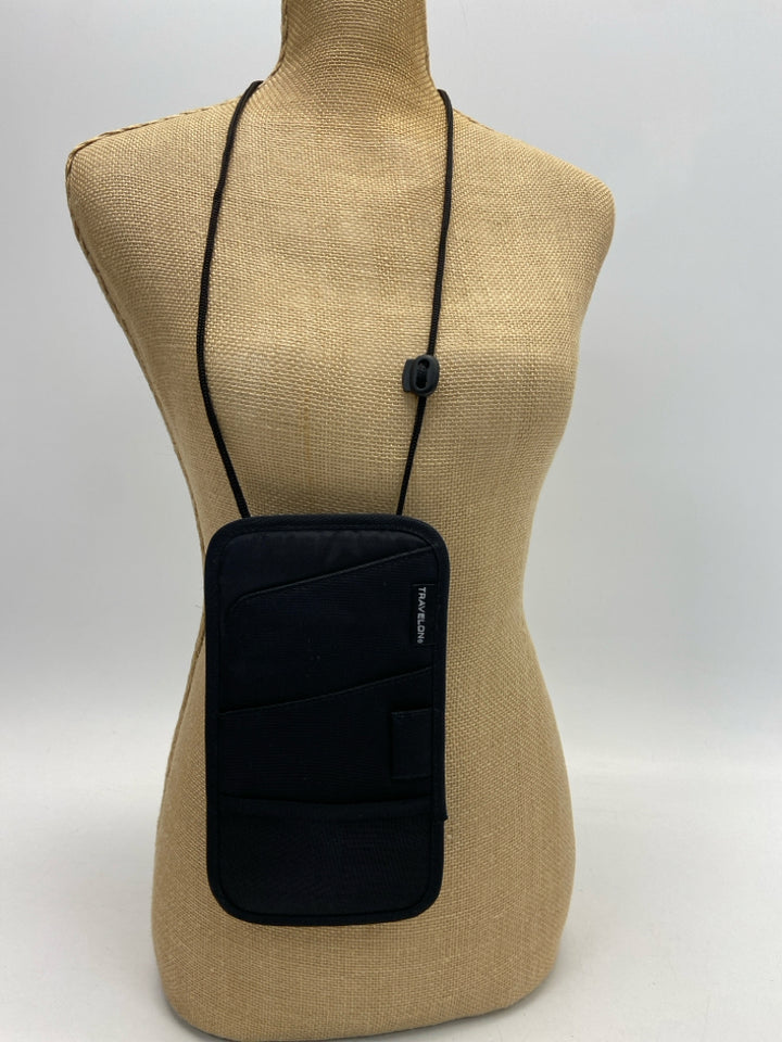 Travelon Neck Pouch Travel Organizer