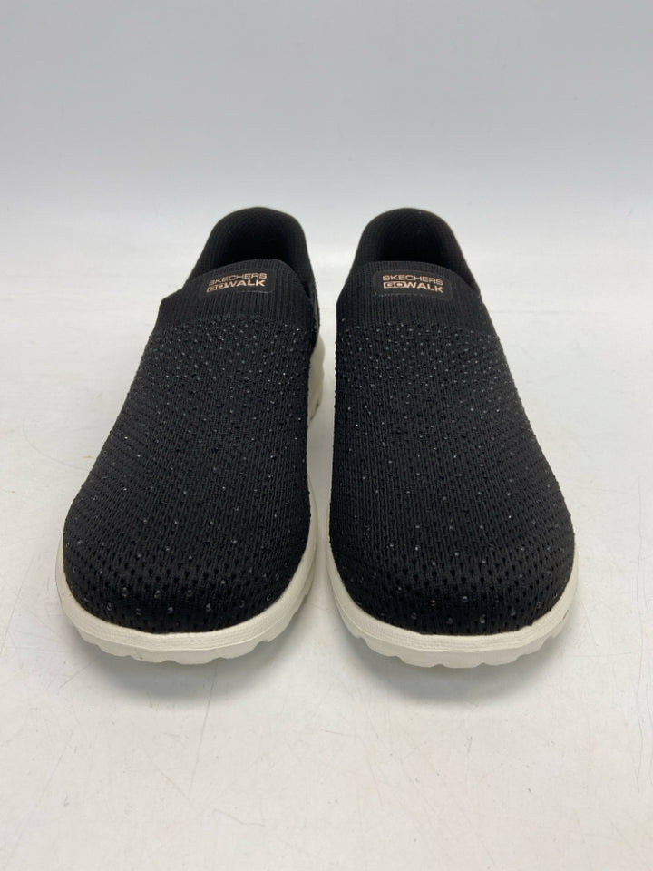 Skechers  Size 9.5 Black Beaded Sneakers