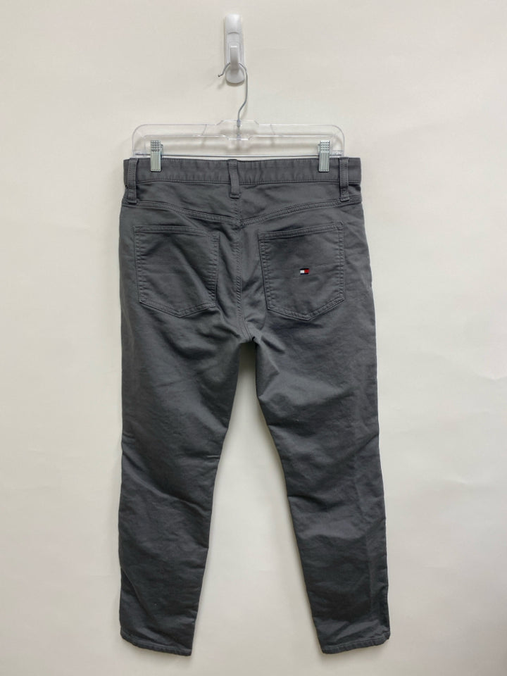 Tommy Hilfiger Size 30 Gray Men&
