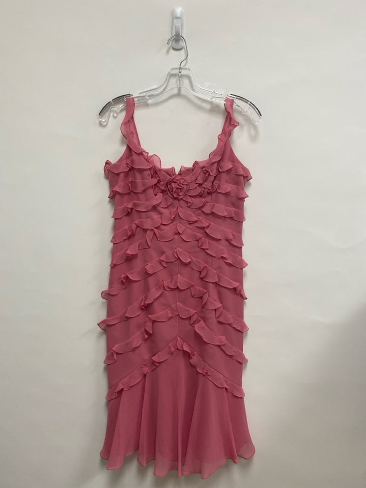 Kay Unger Size 8 Rose Ruffles Sleeveless Ladies Dress
