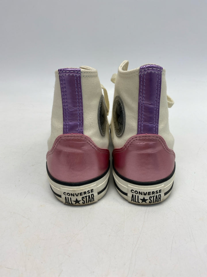 Converse  Size 8.5 Cream Pink/Purple Lace-up Sneakers