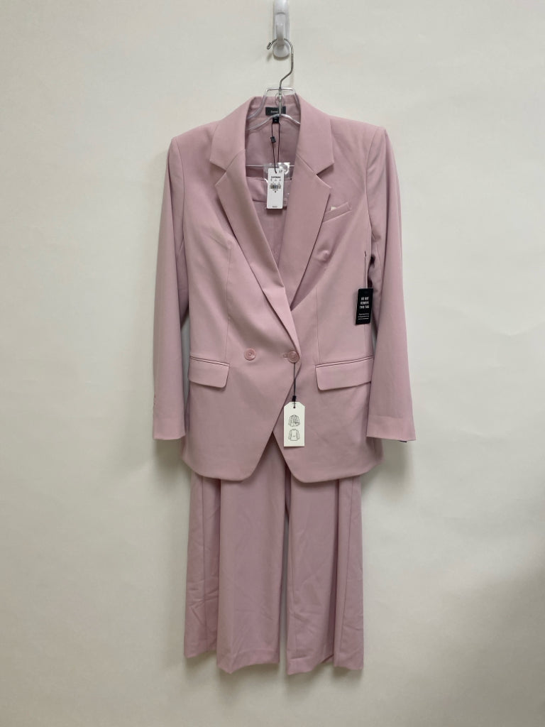 NWT Express Size 2R Pink Wide Leg Ladies 2pc Pant Set