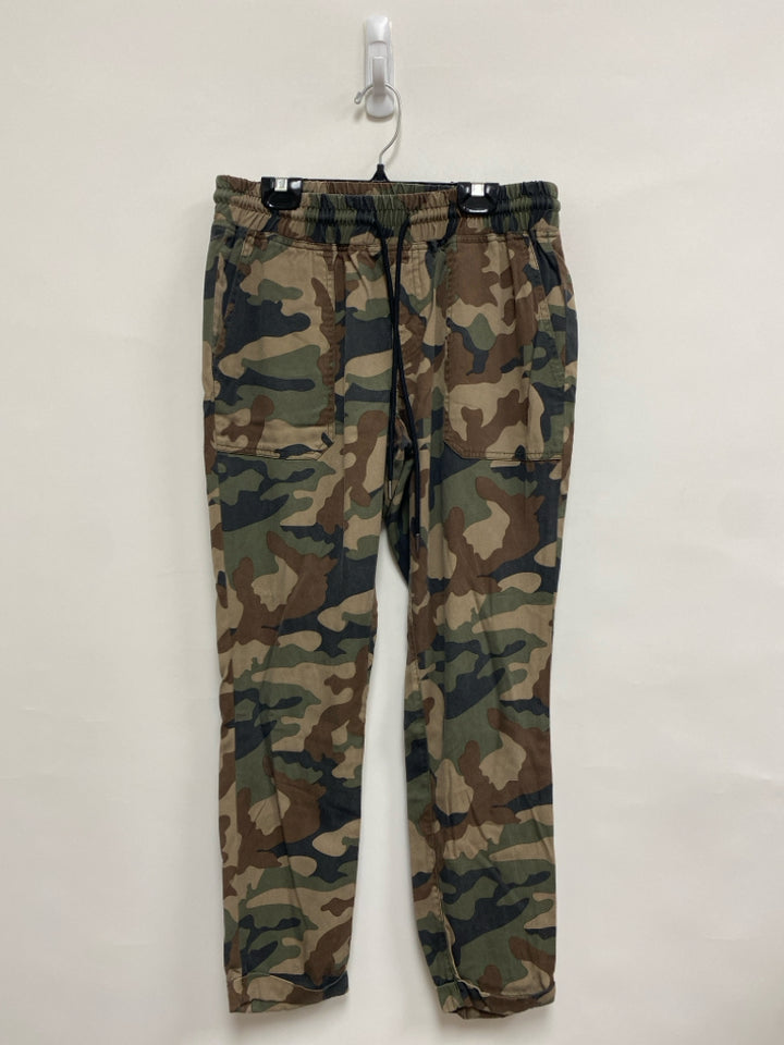 True Religion Size S Green Brown/Black Camouflage Ladies Pants